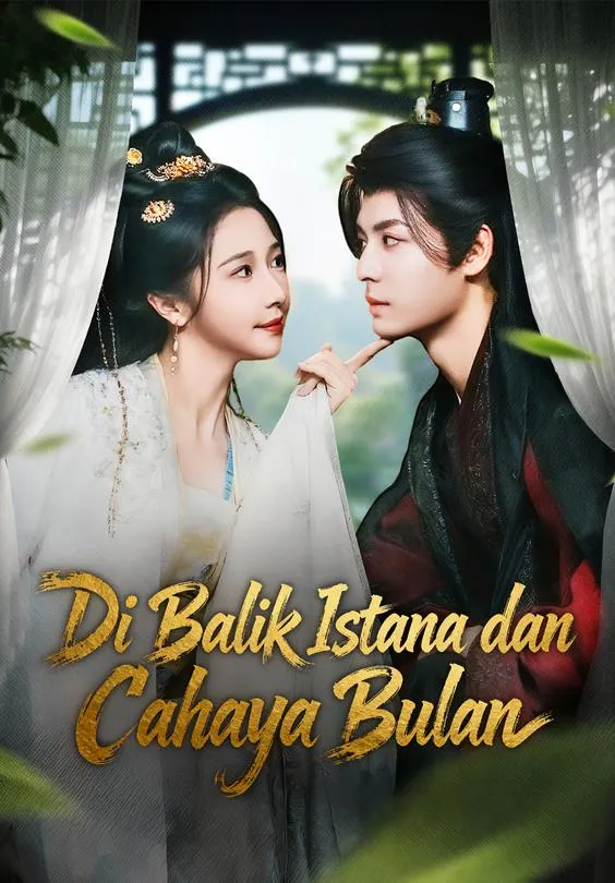 Di Balik Istana dan Cahaya Bulan